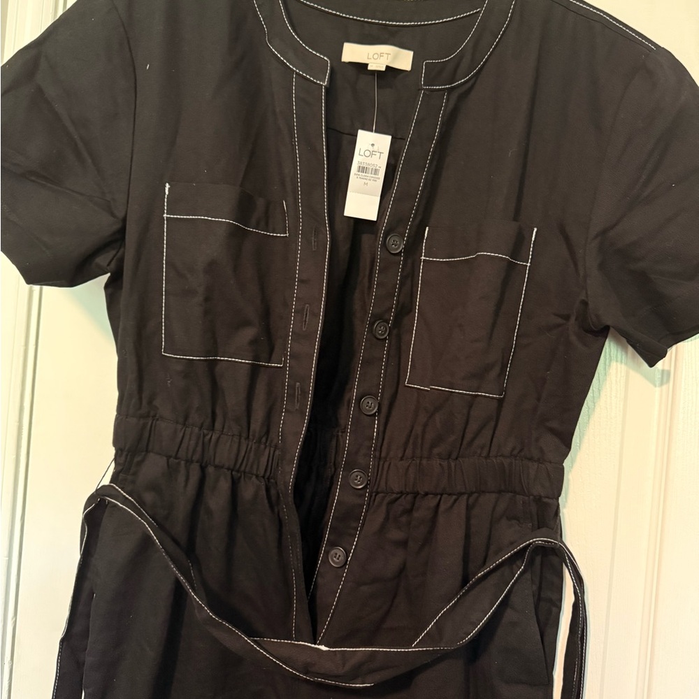 Brand NWT LOFT Black Short Sleeve Jumpsuit with contrast White Stitching - Picture 6 of 7